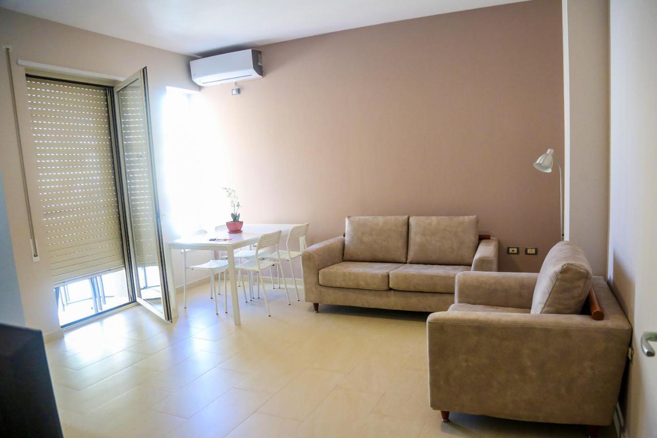 Claudine Apartment Durrës Exterior foto